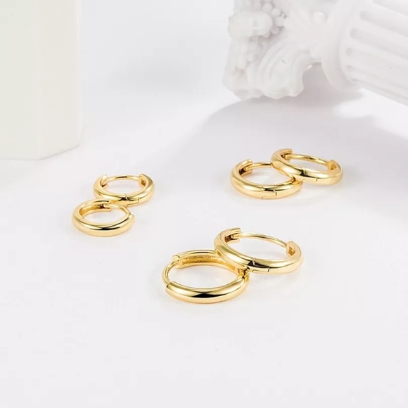 NEW 18k Gold Vermeil Hoop Earrings - Picture 3 of 15